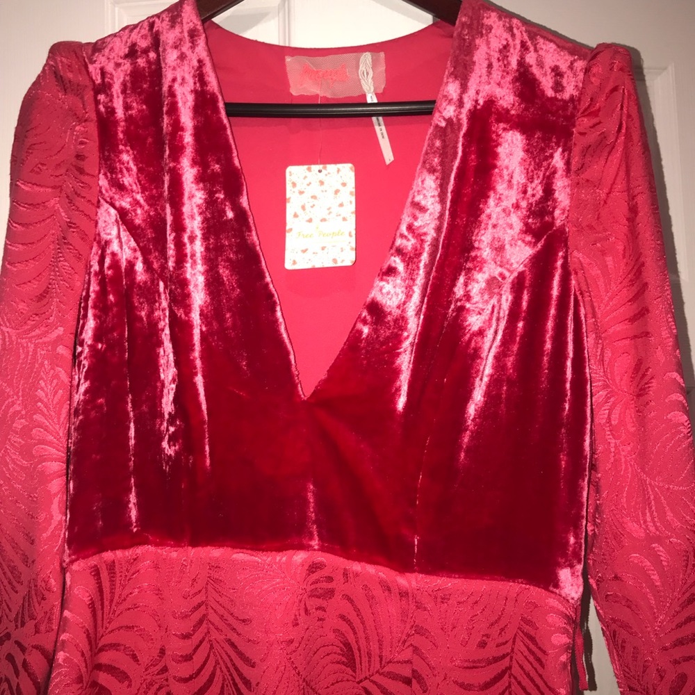 Free People Red Velvet Long Sleeve Dress Sz 8 - Picture 5 of 6